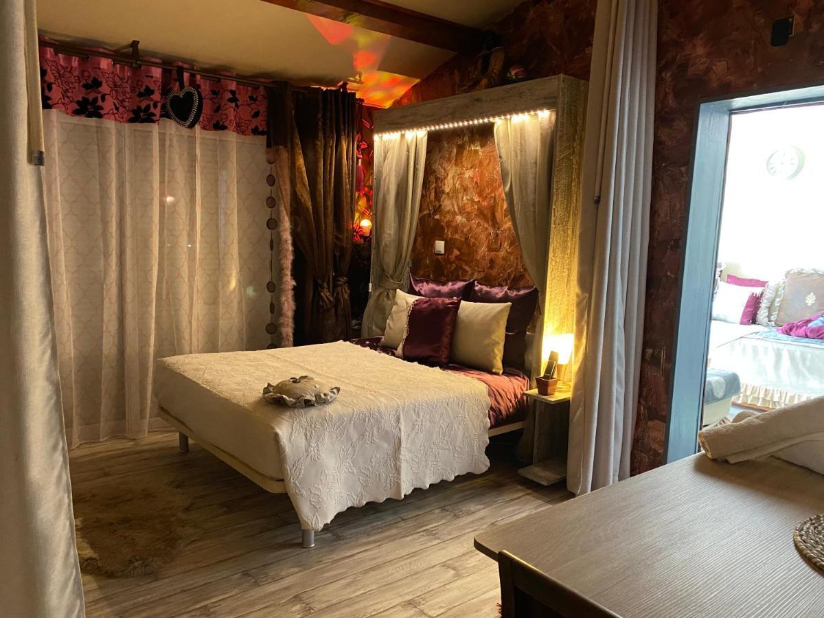 Suite Spa Acces Autonome Beaucaire  Bagian luar foto